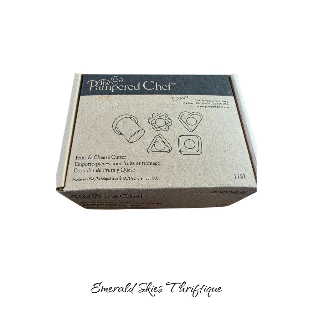 Pampered Chef Fruit and Cheese Cutter in NIB #1131  free shipping